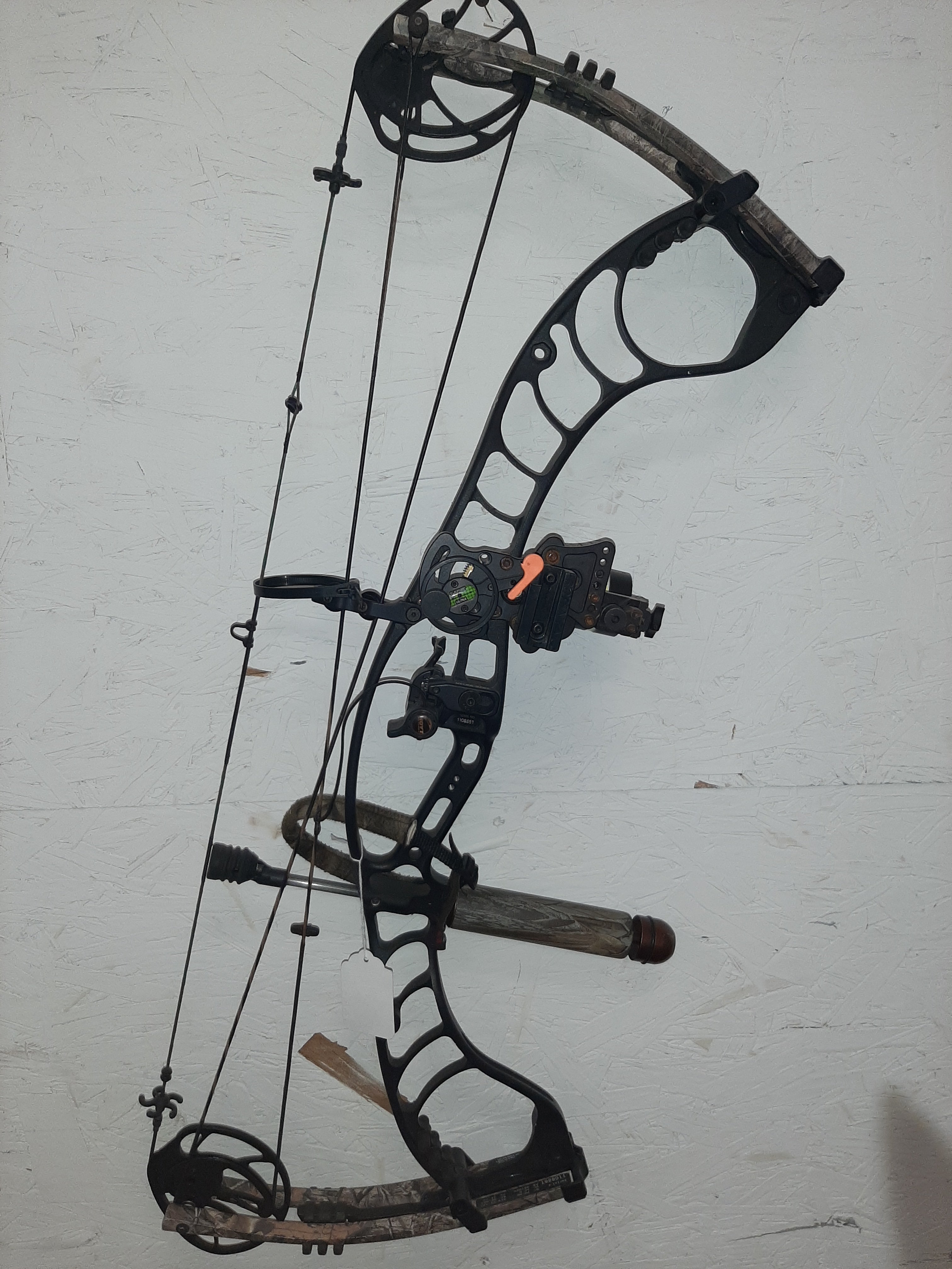 USED Hoyt Faktor Turbo 80#
