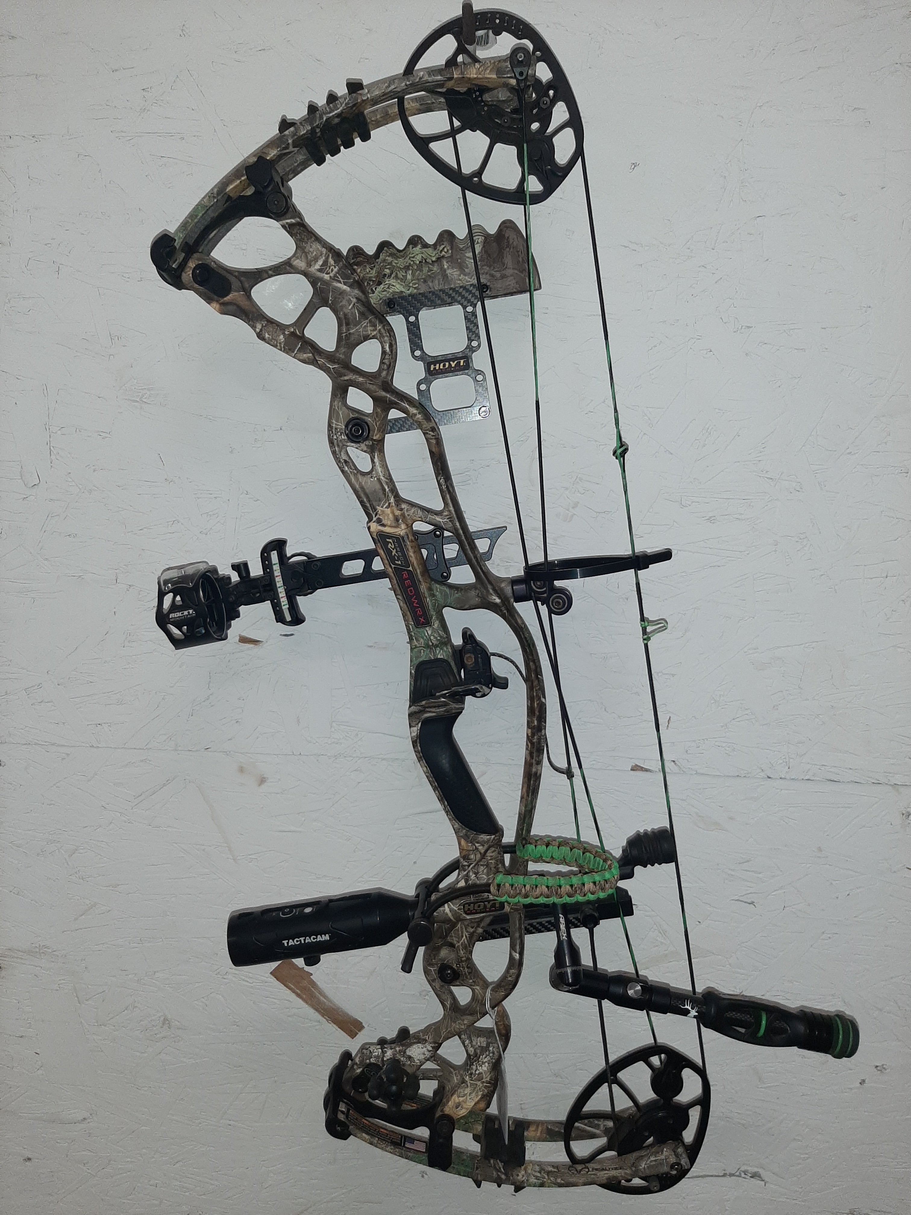 USED Hoyt RX-1 70#