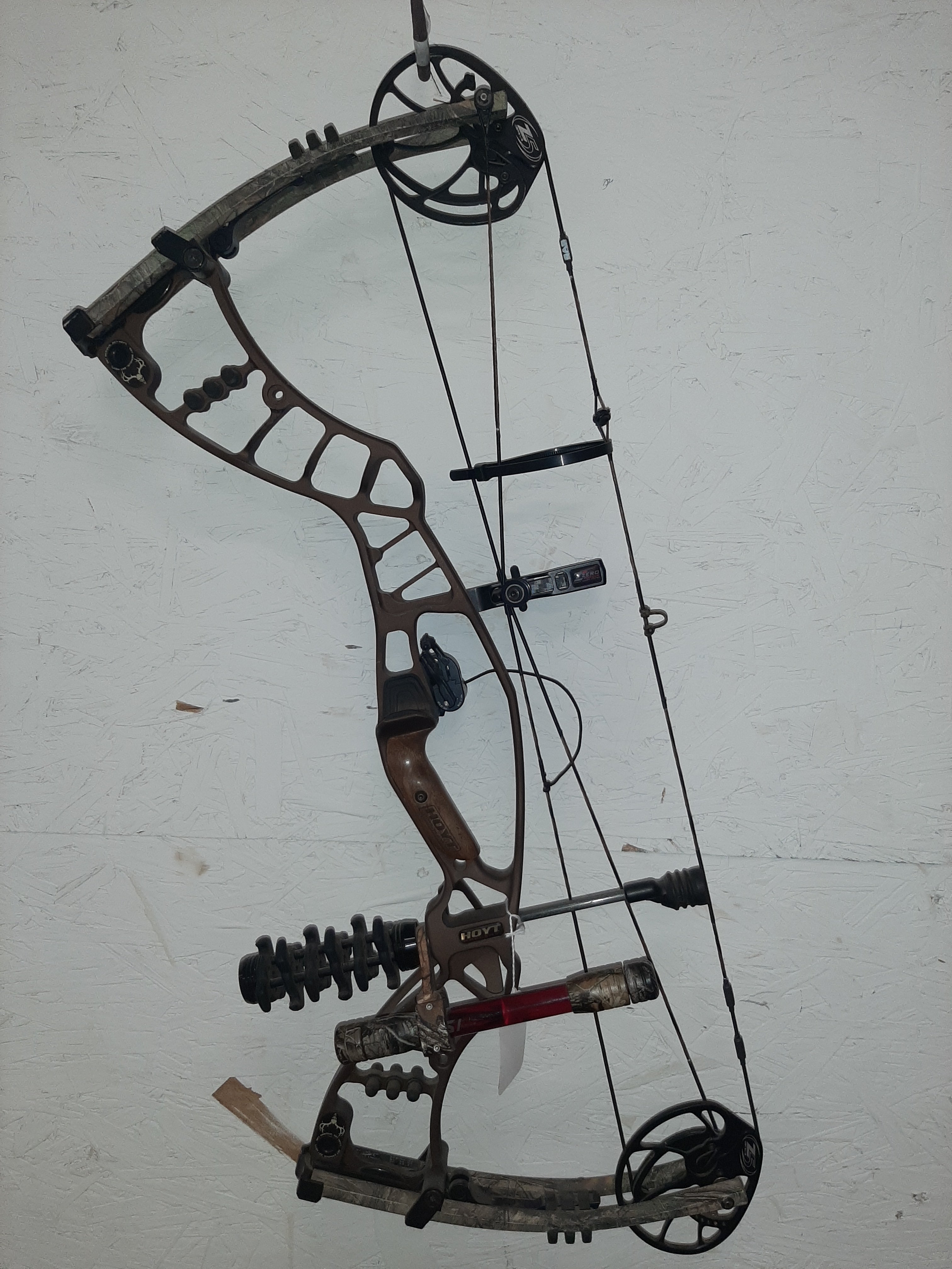 USED Hoyt Nitrum 30 70#