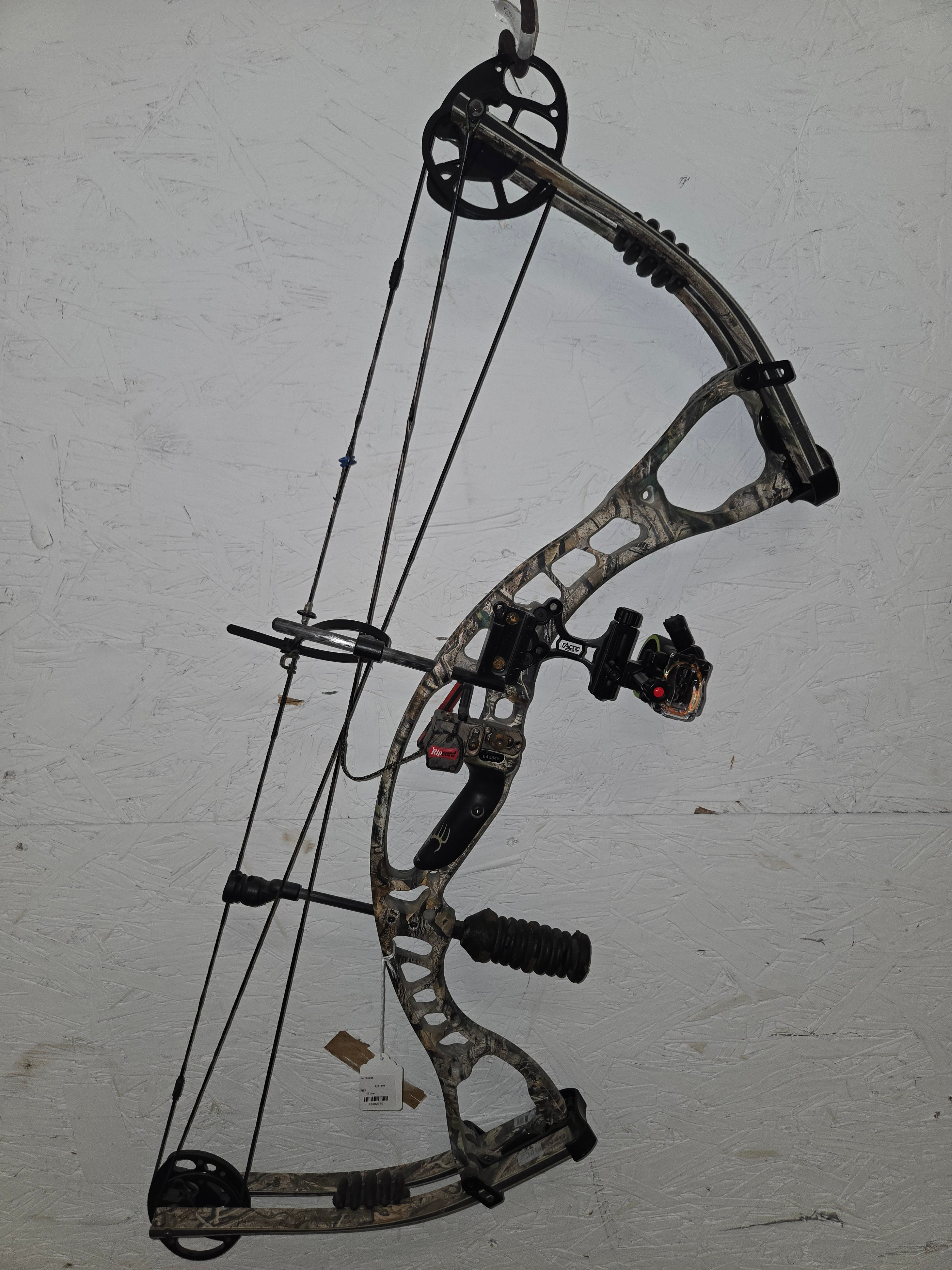 USED Hoyt Alpha Burner70#