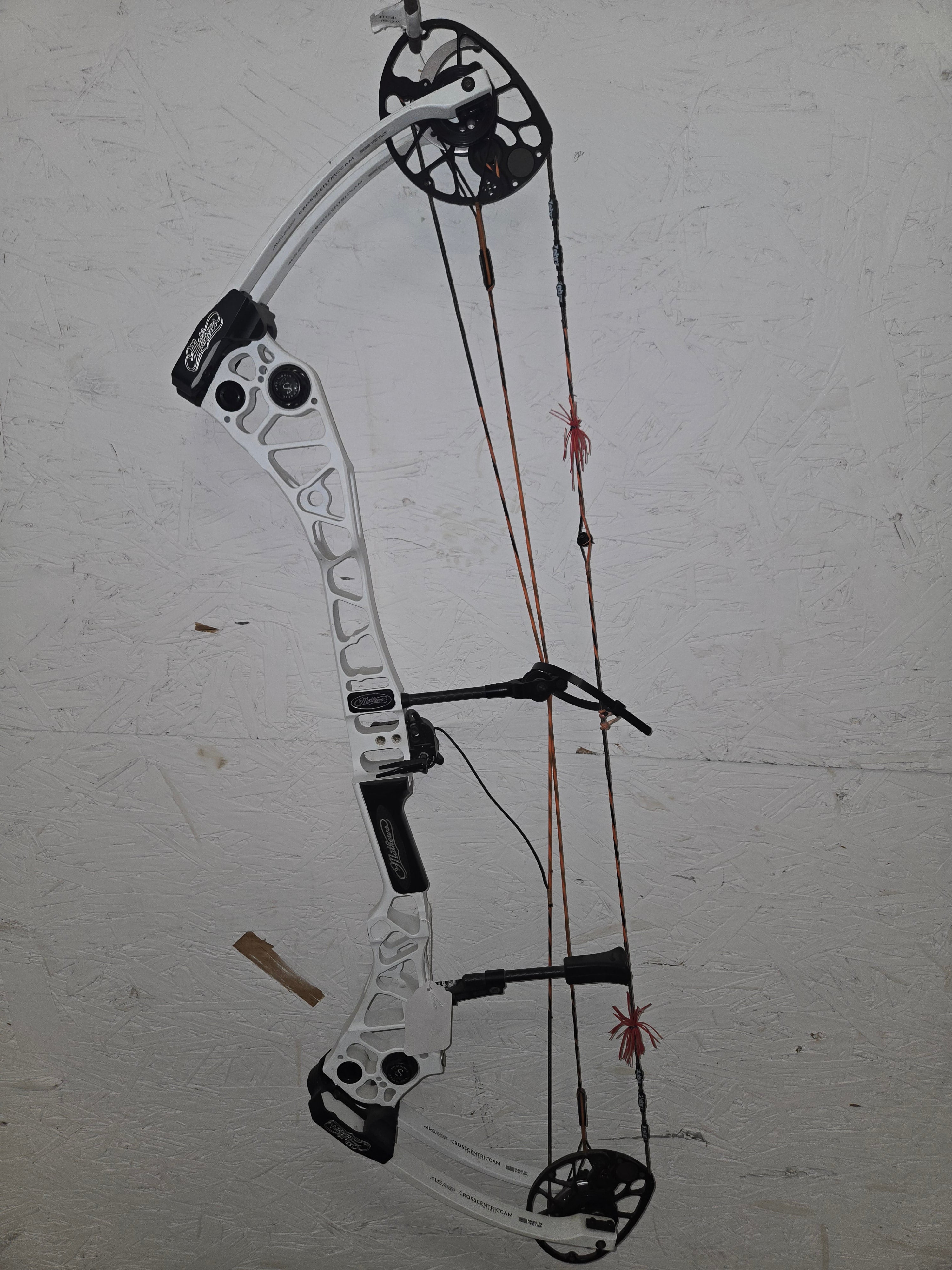 USED Mathews Halon X Comp 60#