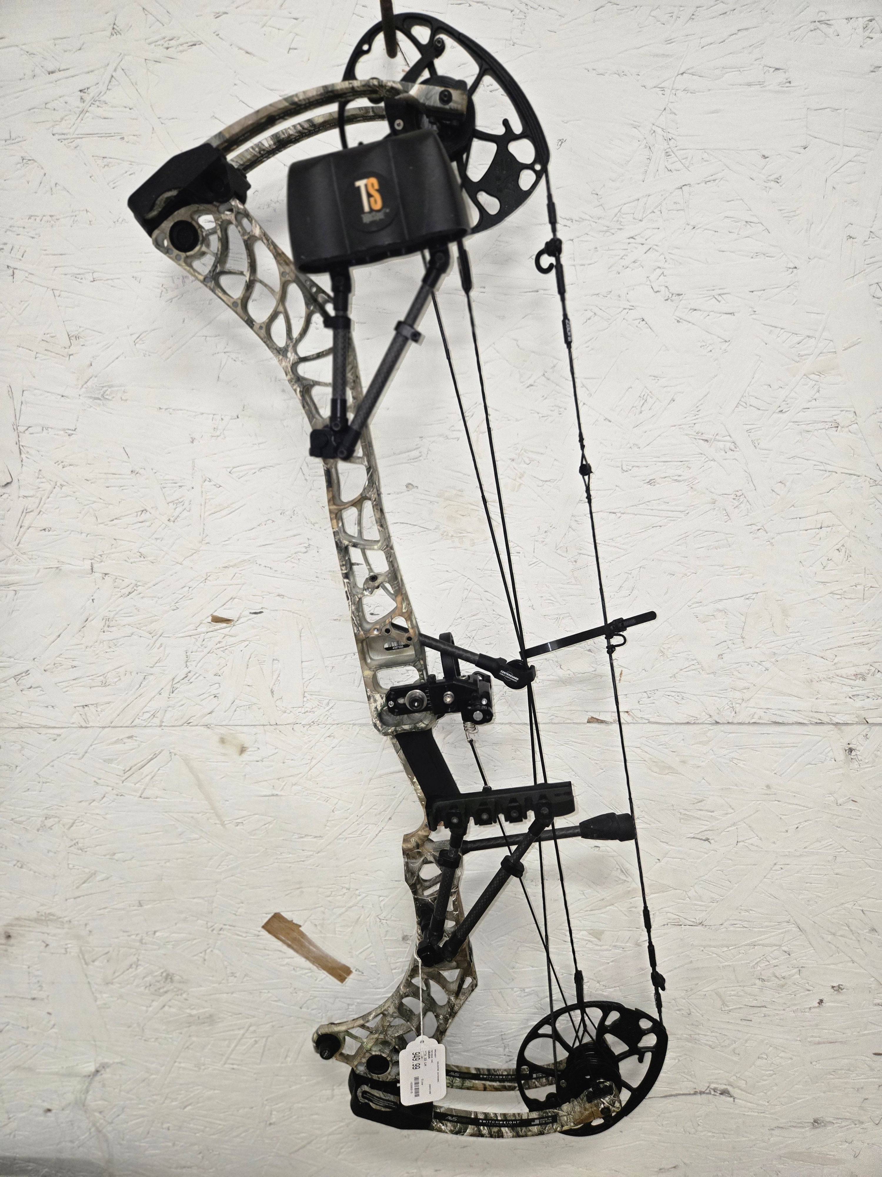 Used Mathews V3X 33 LH