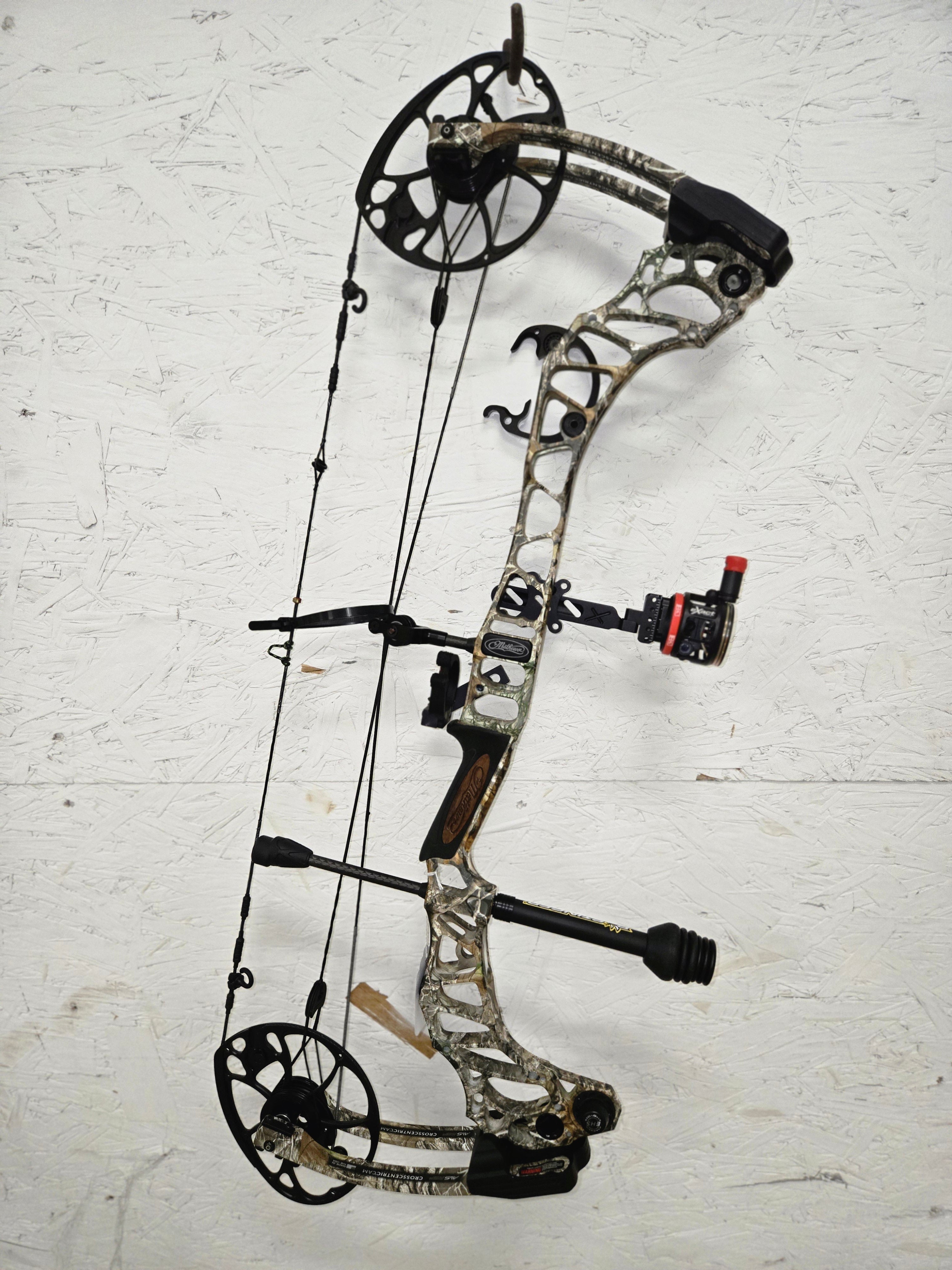 Used Mathews Vertix LH