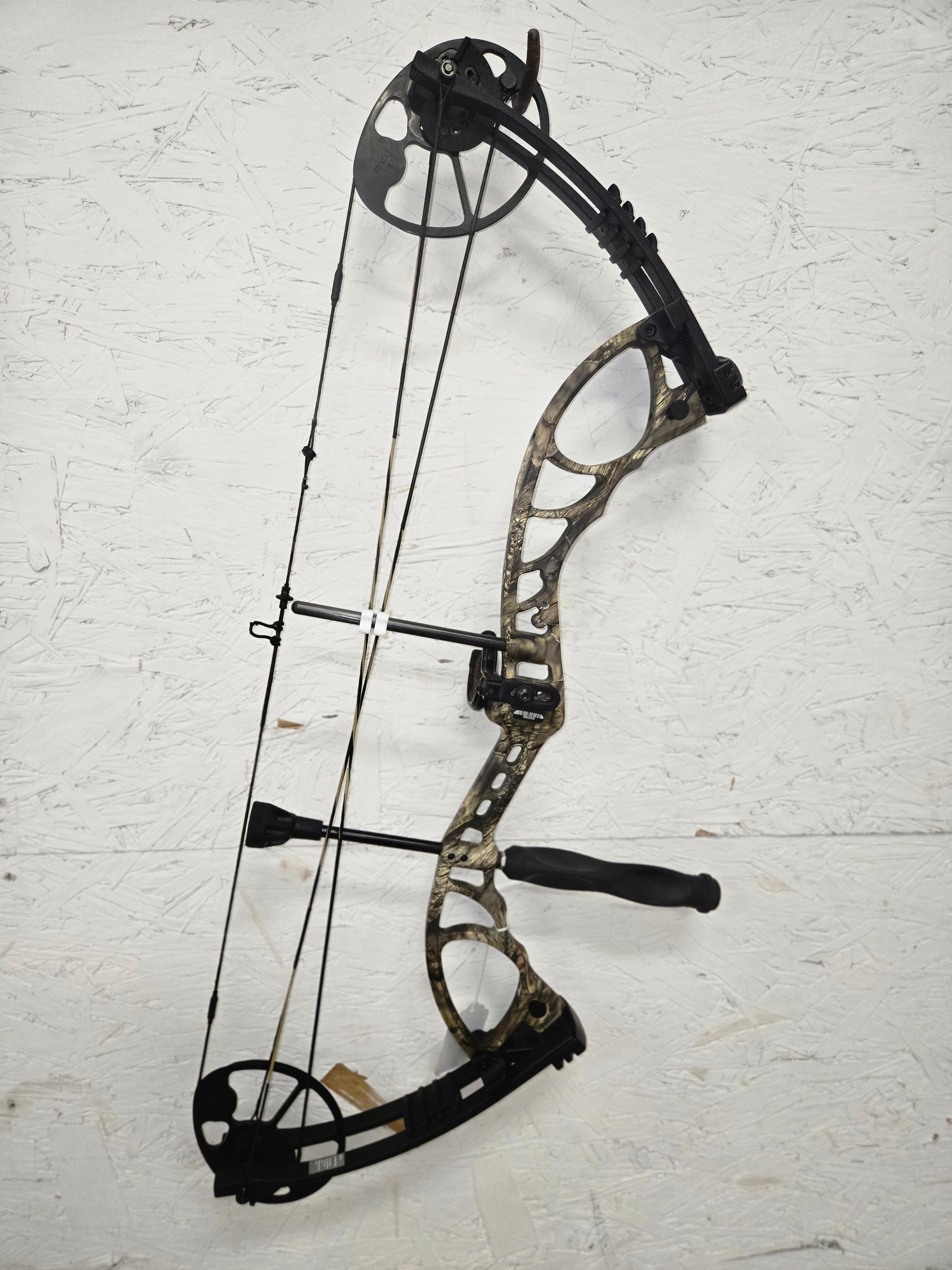 USed Diamond Edge XT 70#