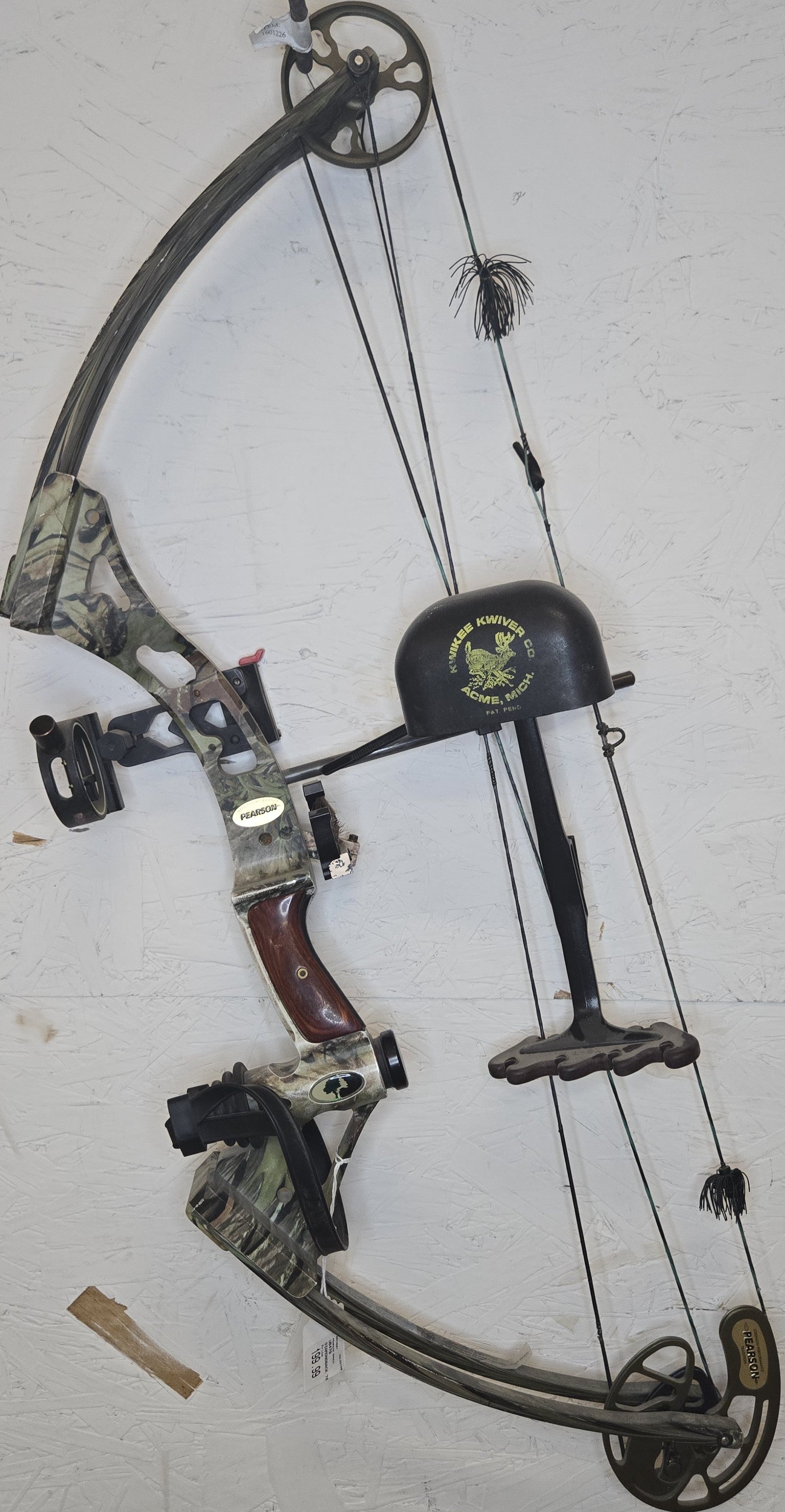 Used Pearson Dimondback 70#