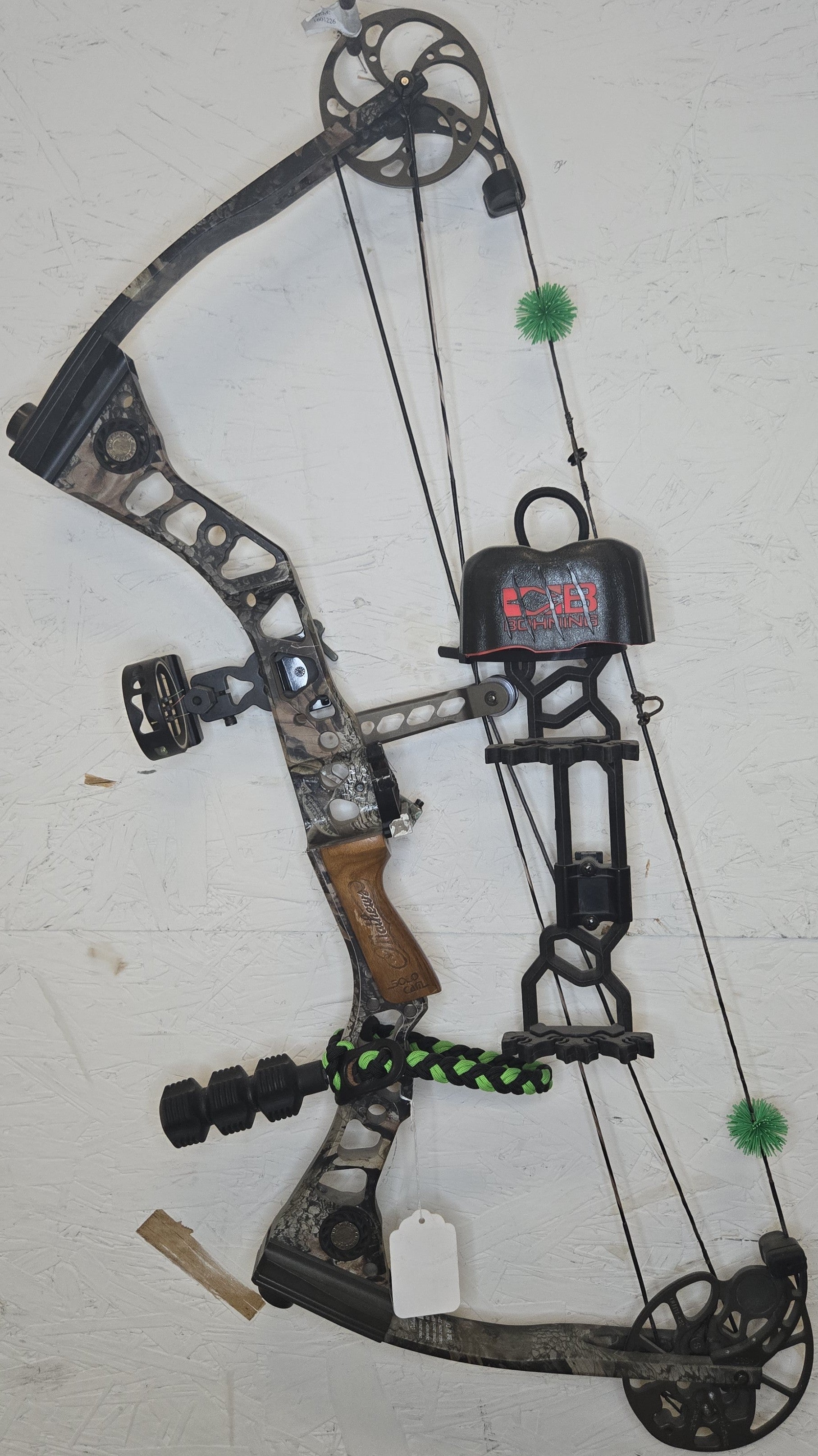 Used Mathews Outback 60#