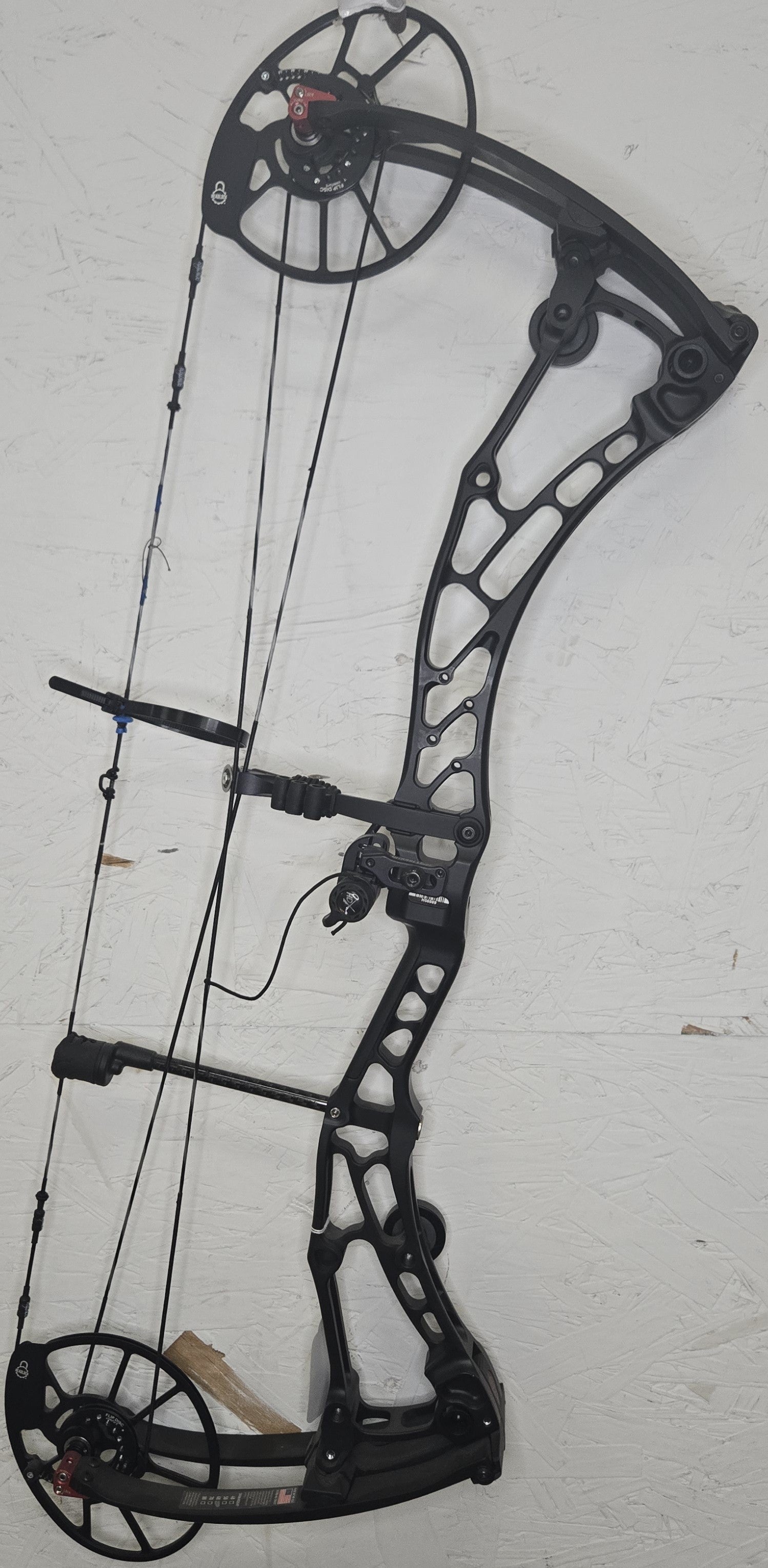 Used Bowtech Solution SS 60#