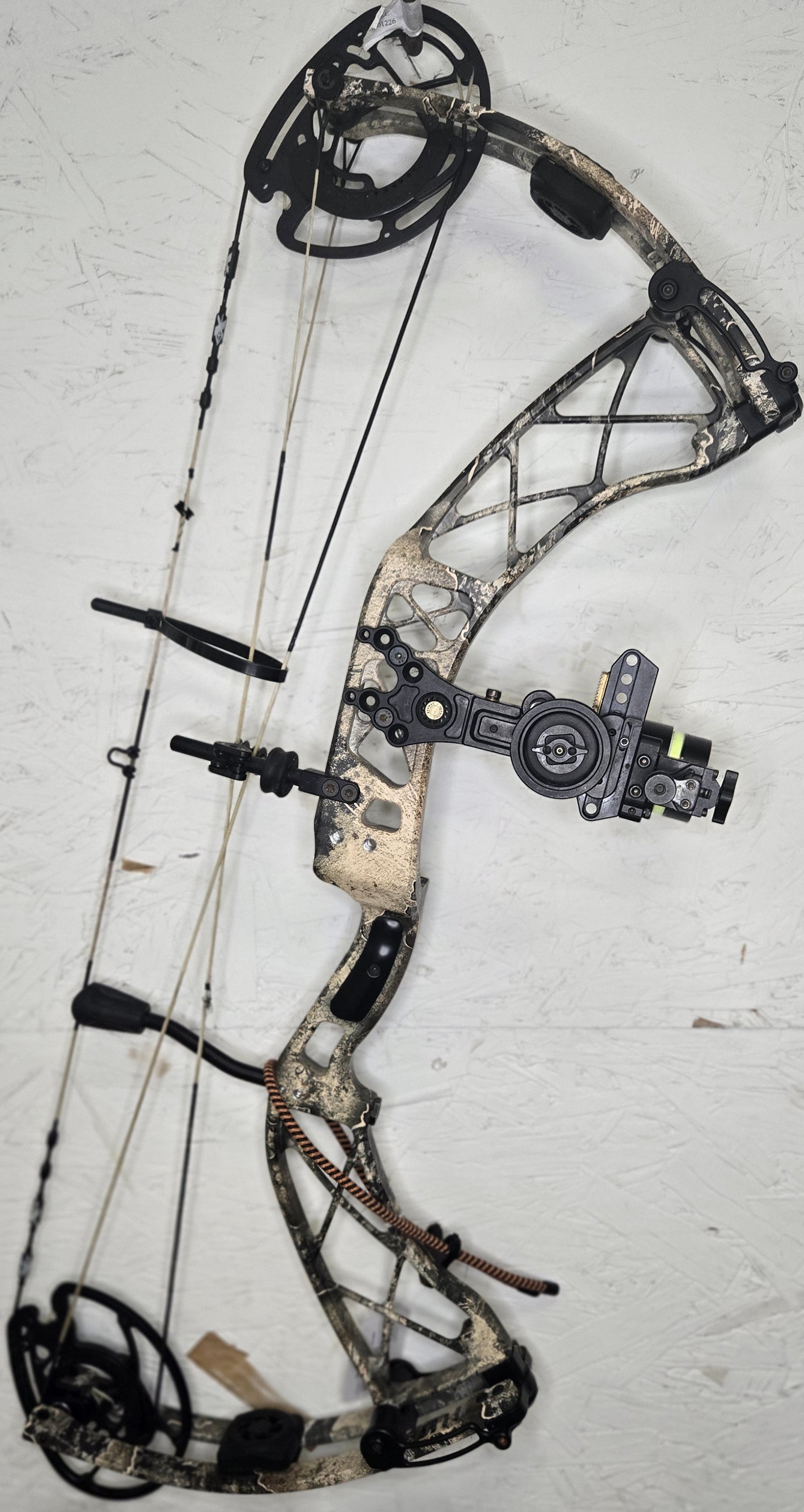 Used Xpedition Xscape 65#