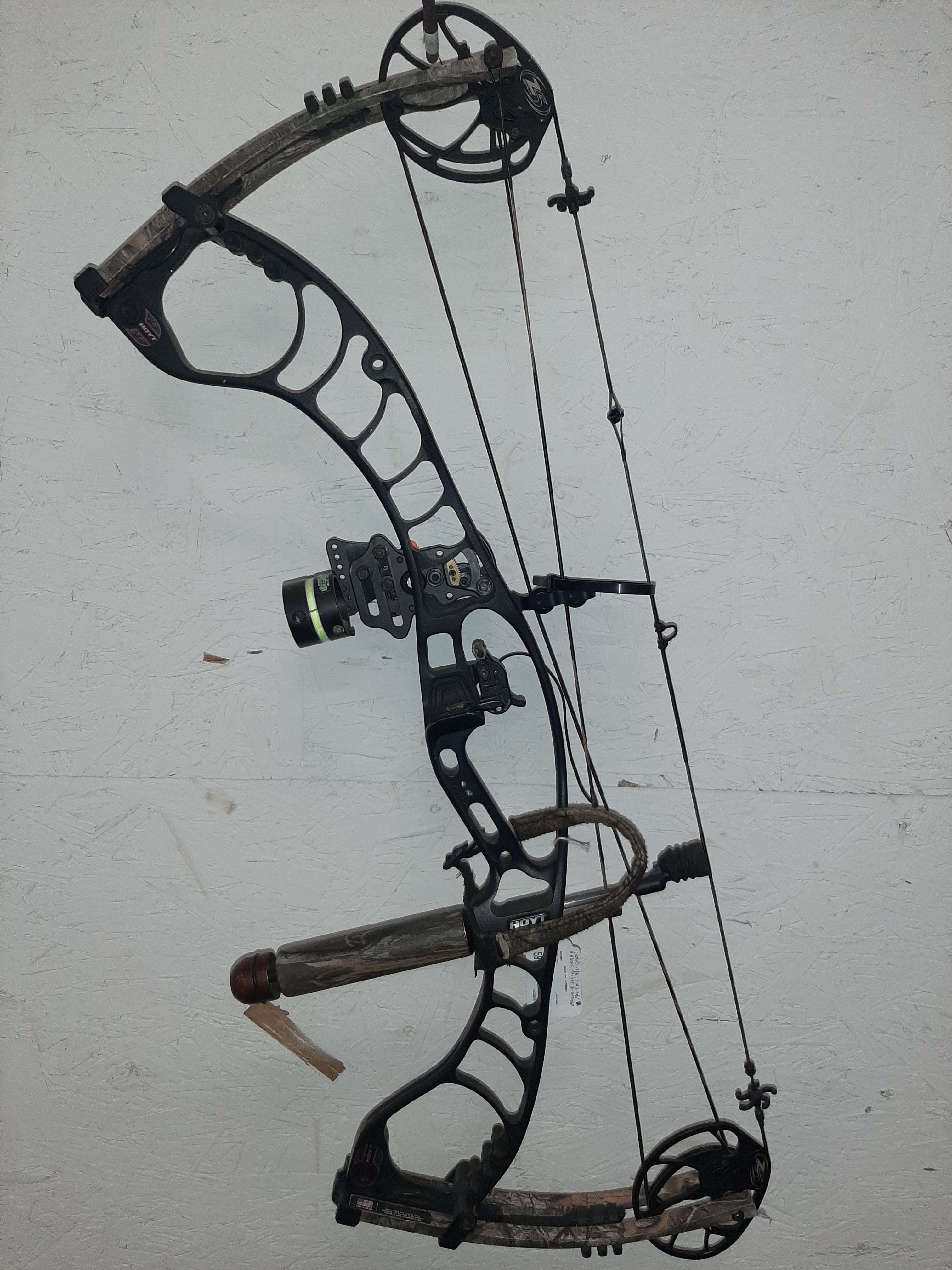 USED Hoyt Faktor Turbo 80#