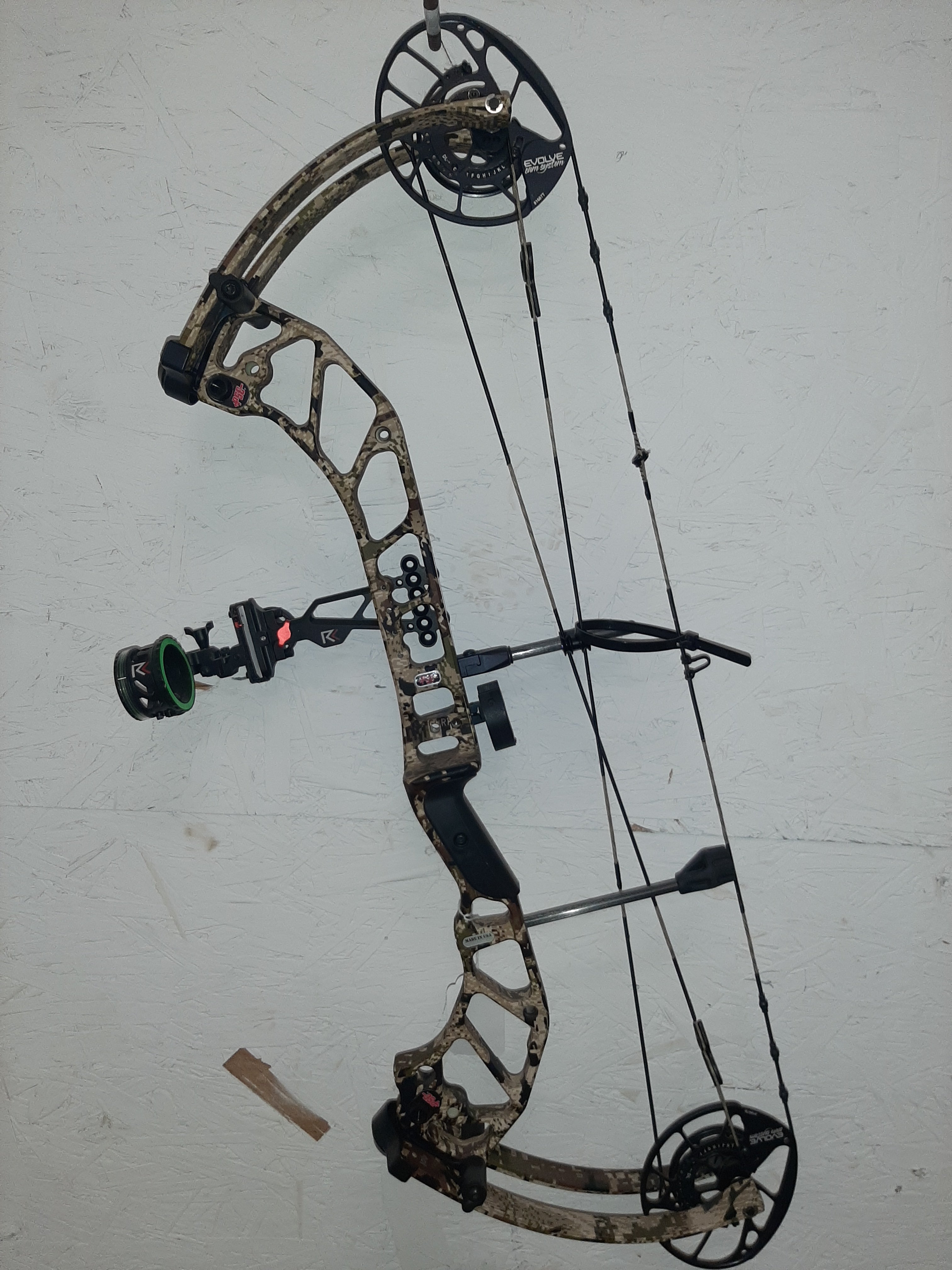 USED PSE EVO XF 70#
