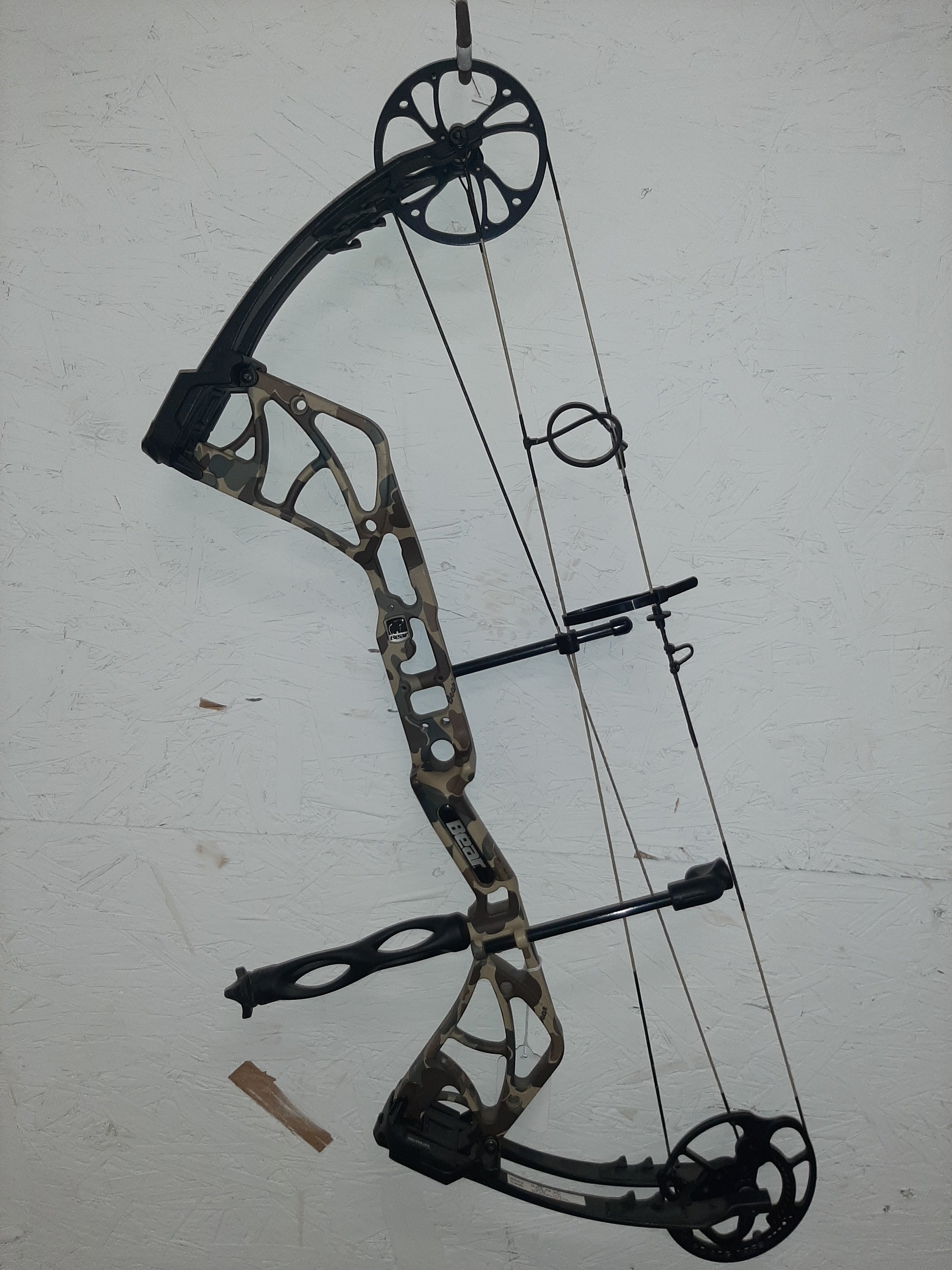 USED Bear Whitetail Legend 60#