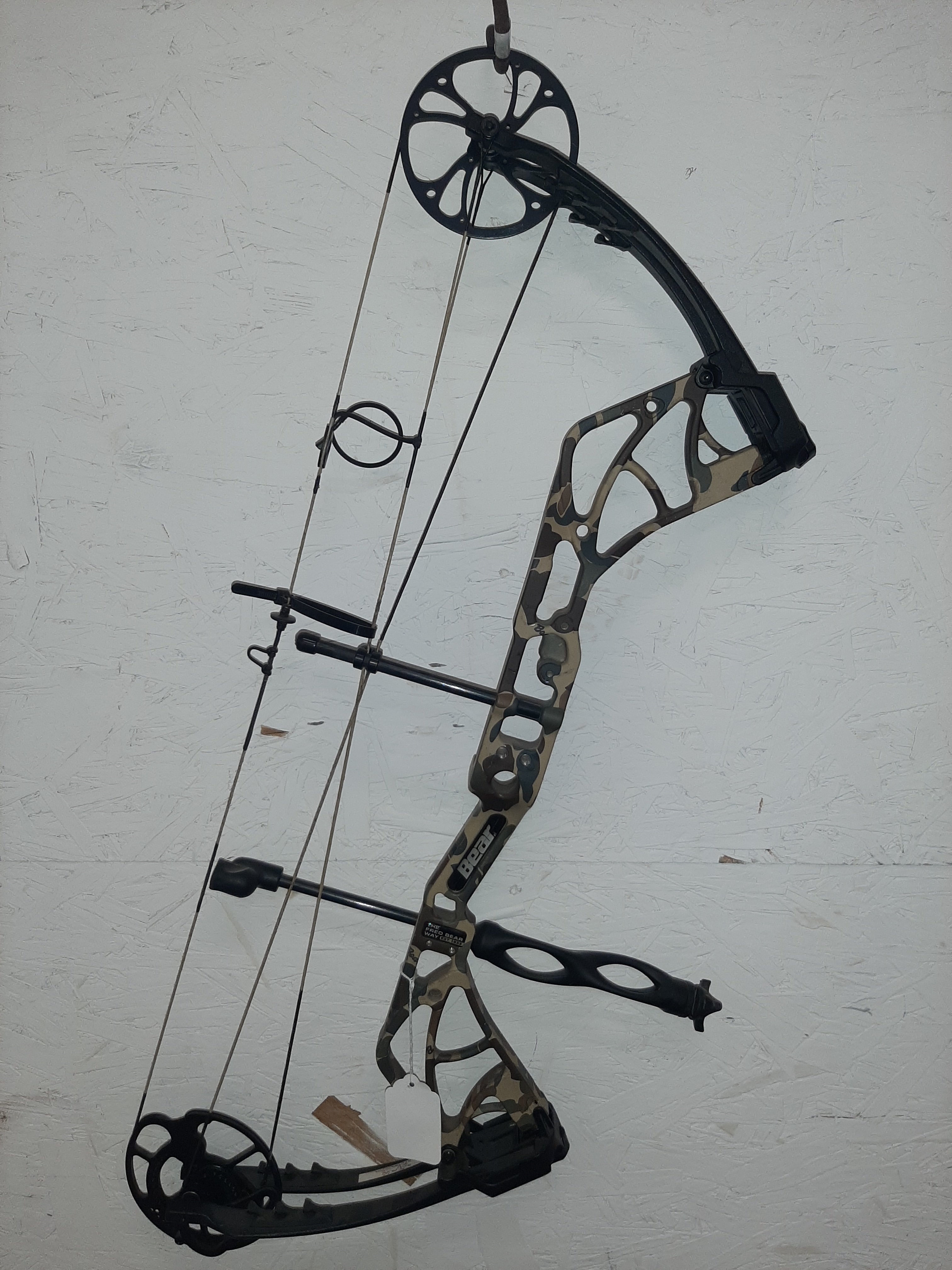 USED Bear Whitetail Legend 60#