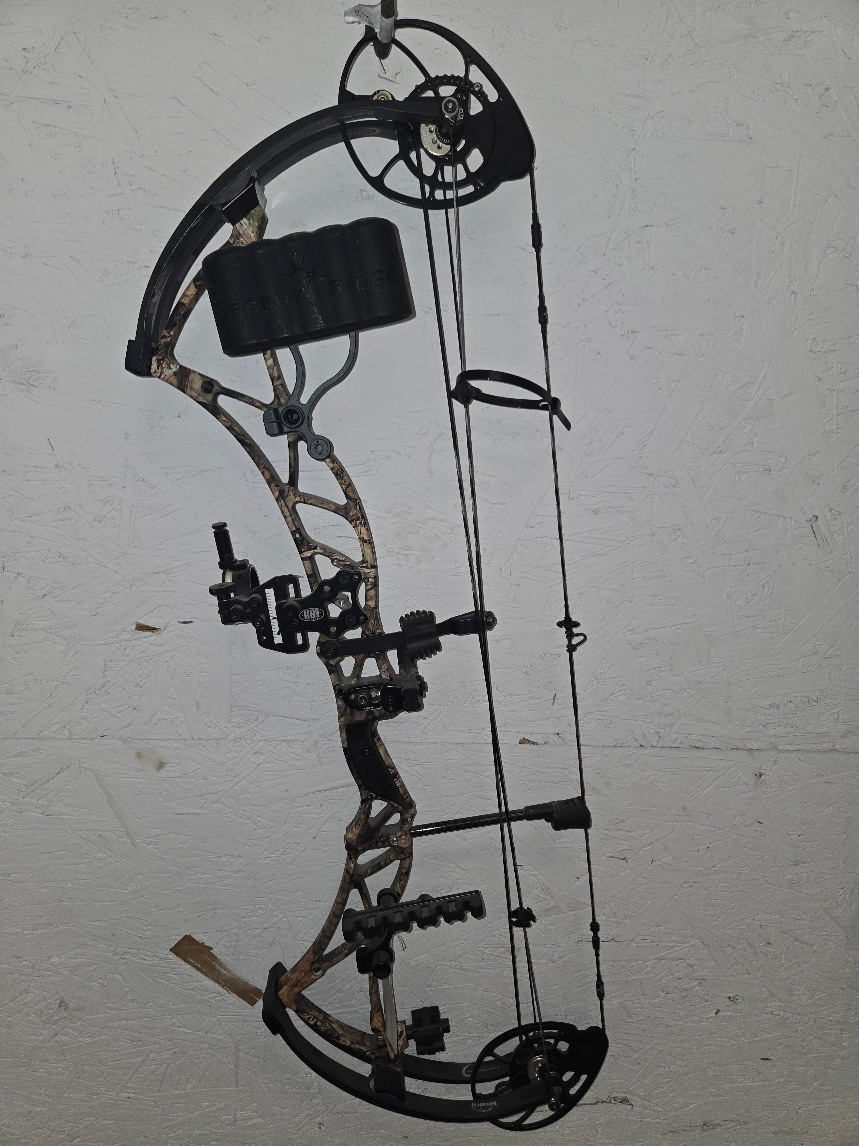 USED Bowtech Reign 7 60# LH