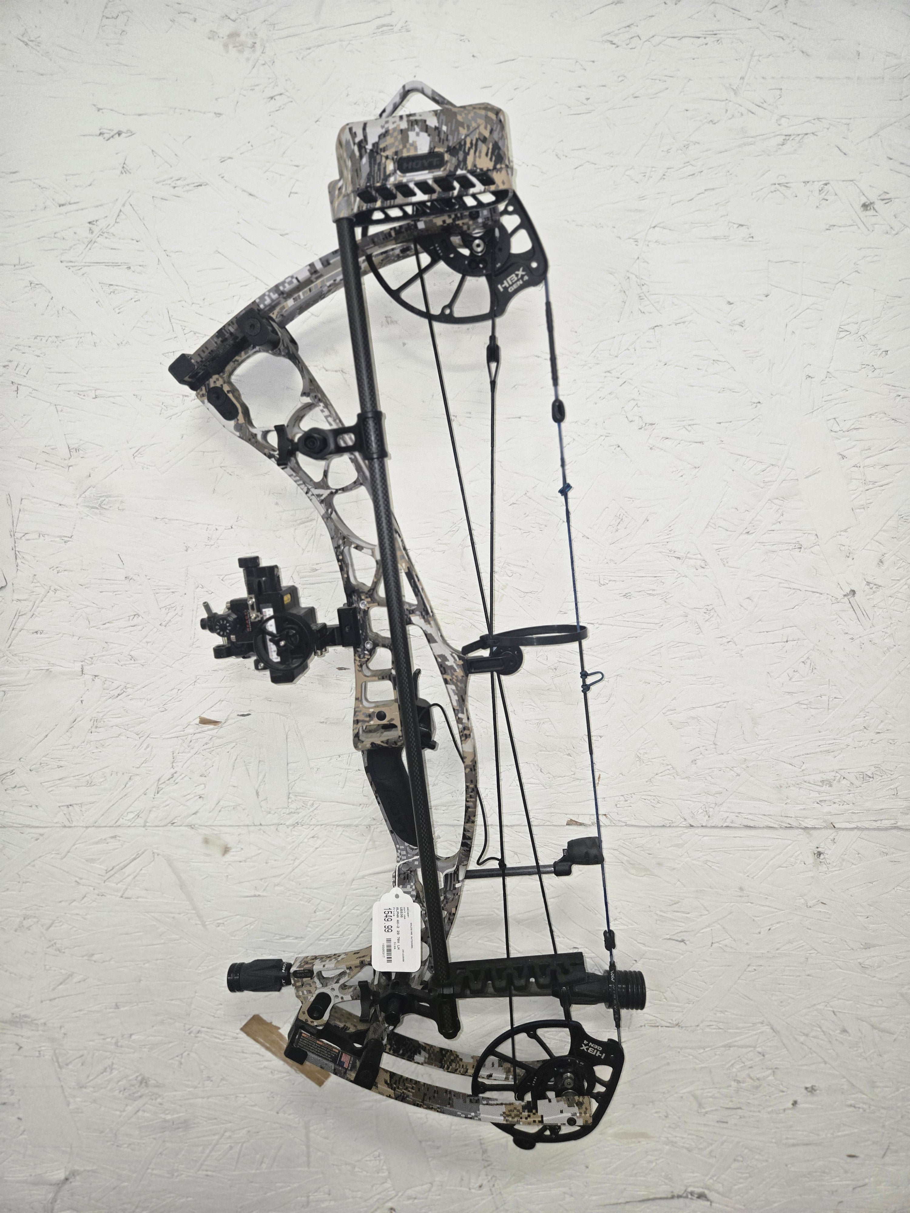 Used Hoyt Alpha AX-2 29 70# LH
