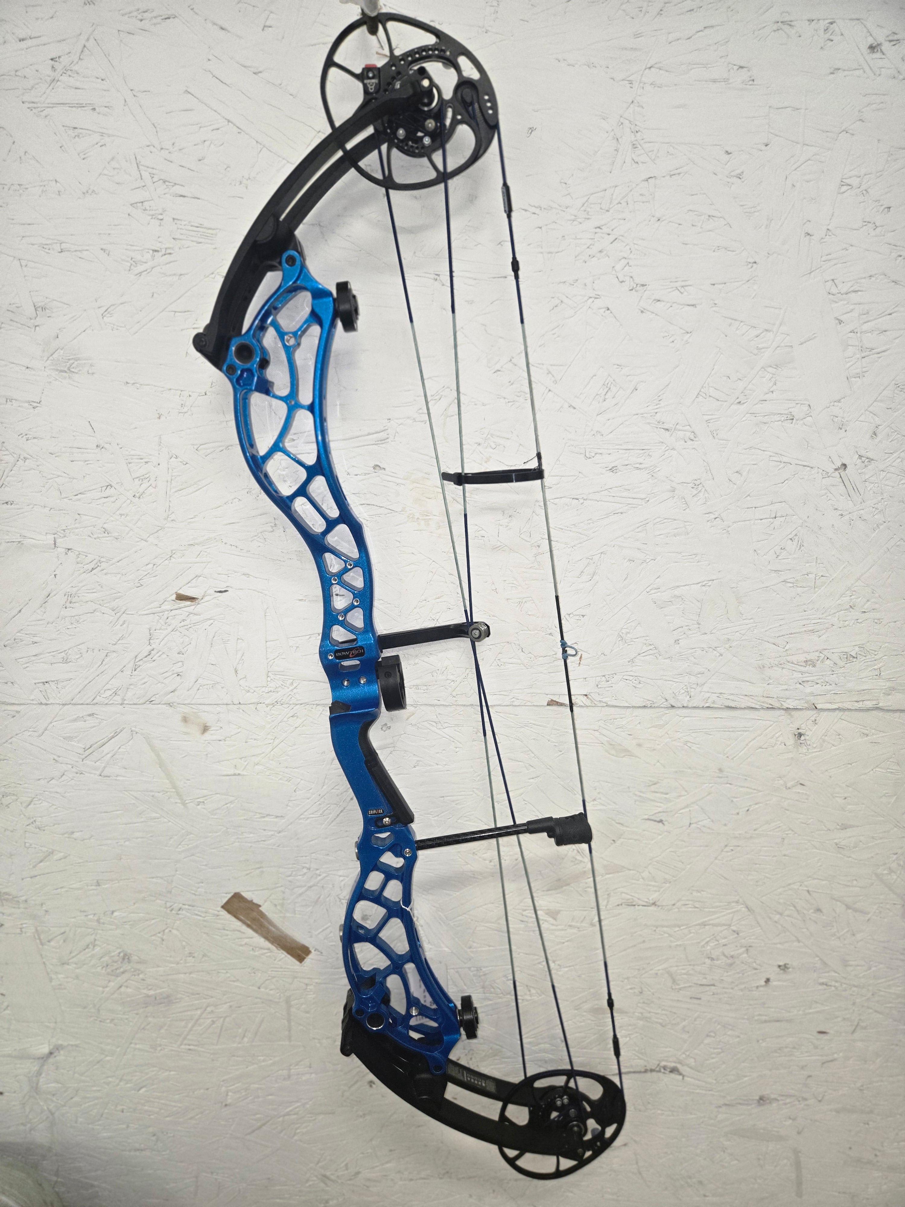 Used Bowtech Reckoning 36 LD G2 70#