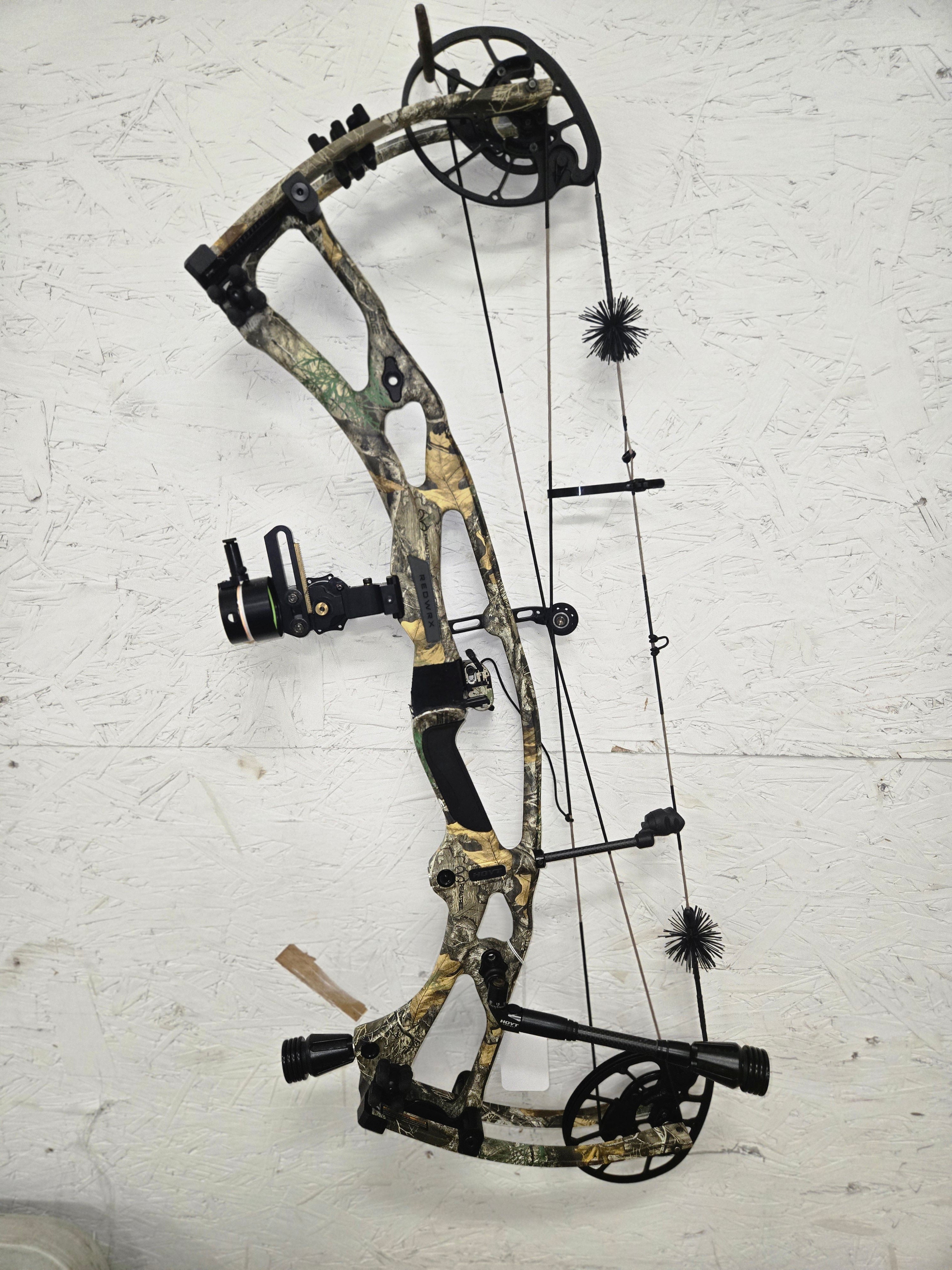 Used Hoyt R7 Ultra 70#