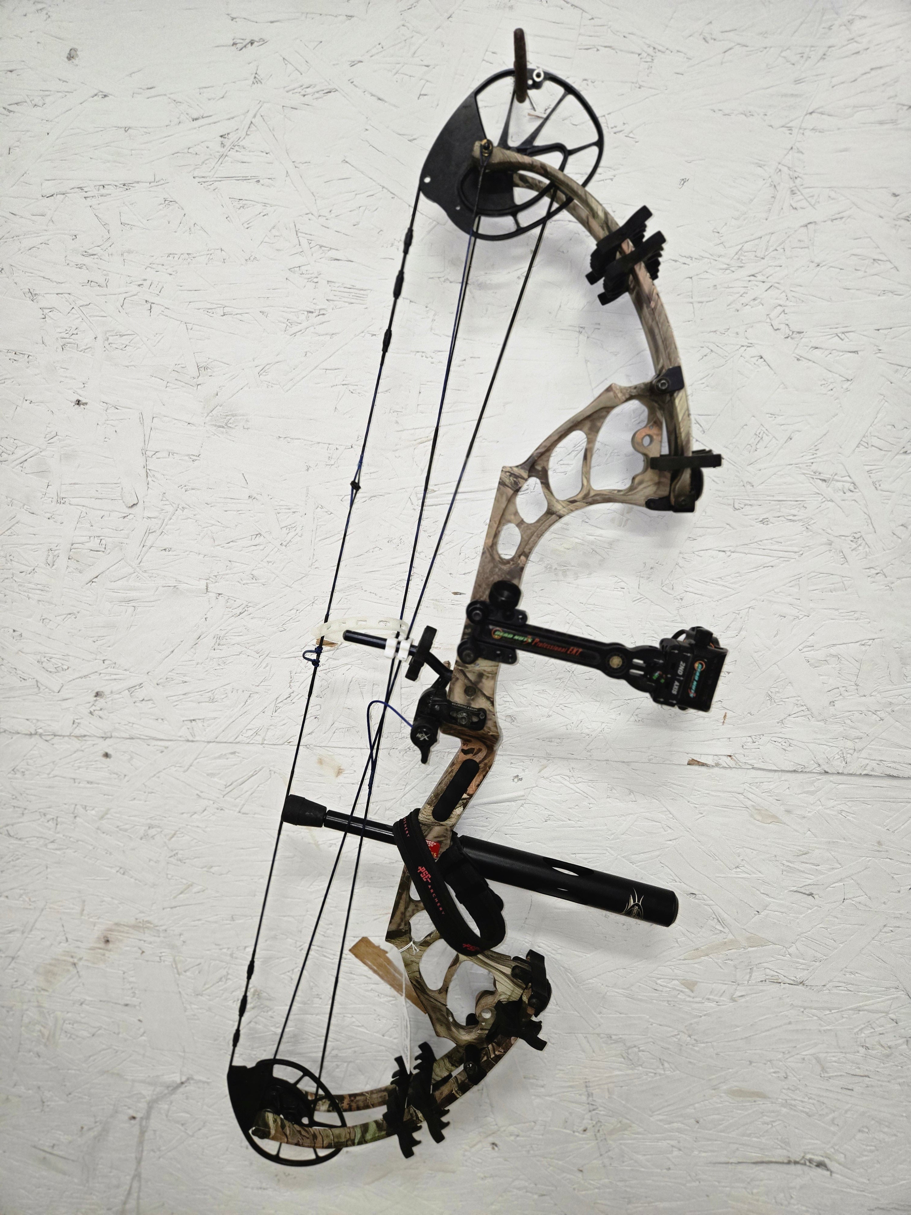 Used PSE Omen Pro 70#