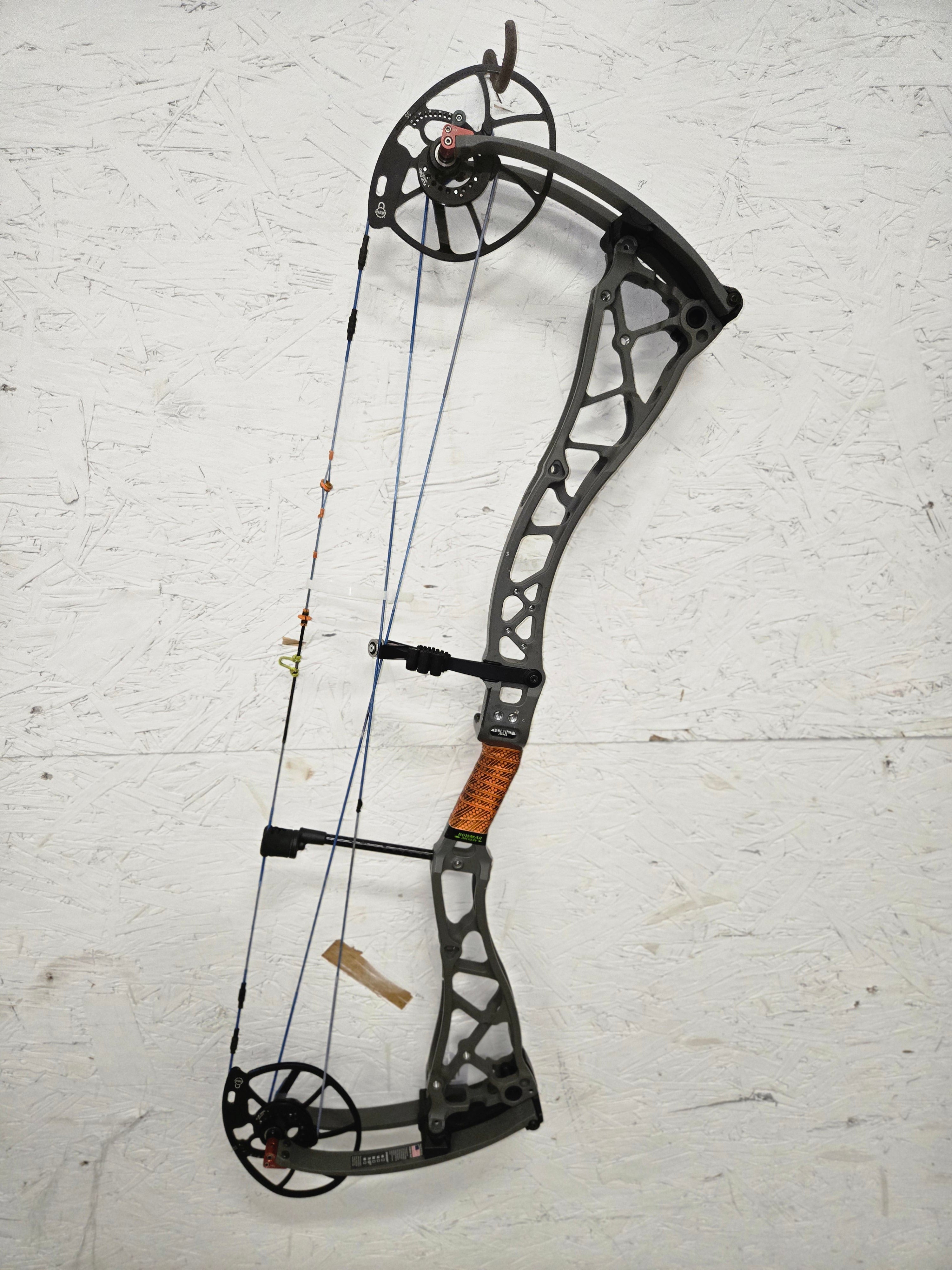 Used Bowtech SS34 70#