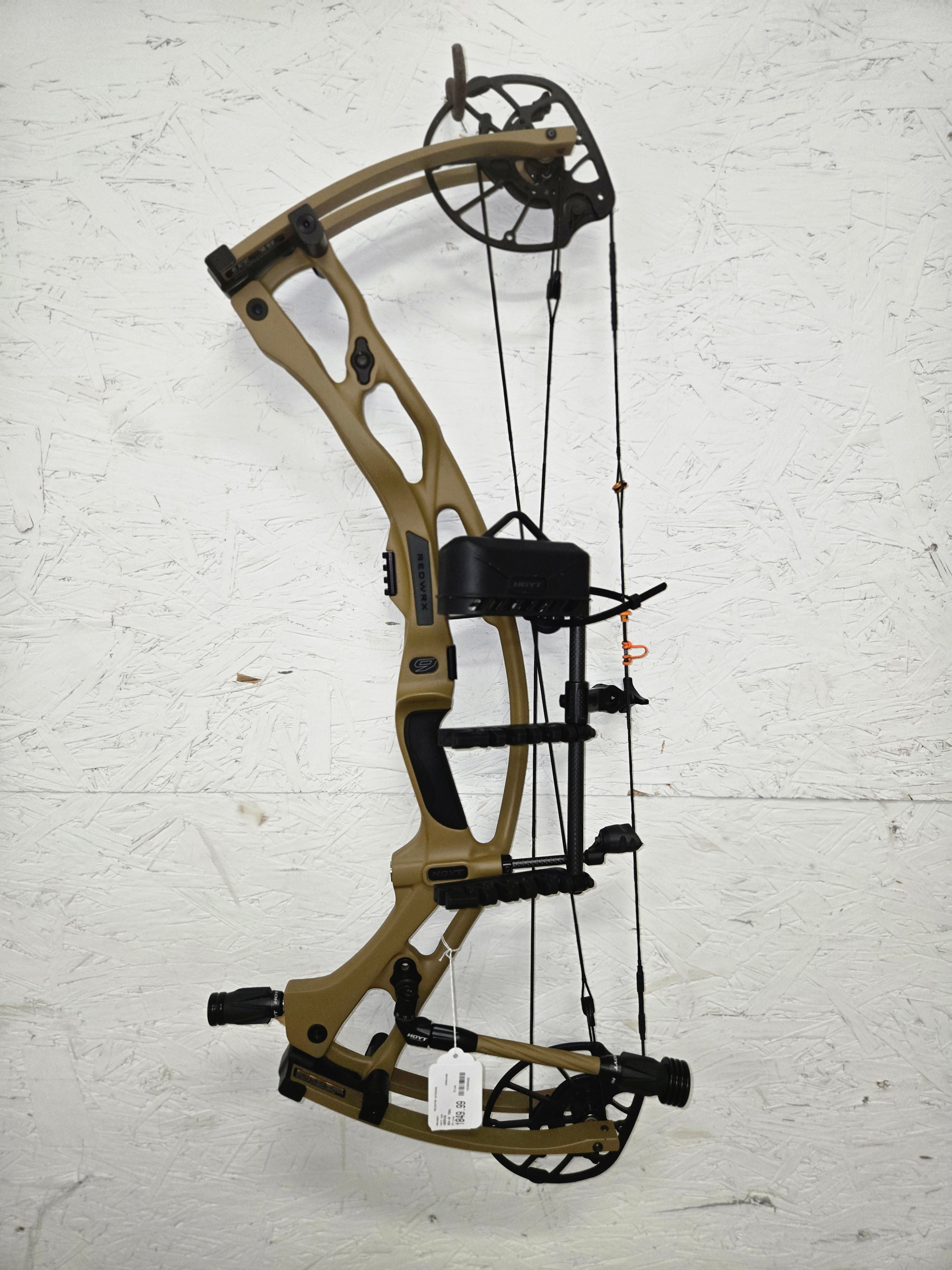 Used Hoyt RX-9 70#