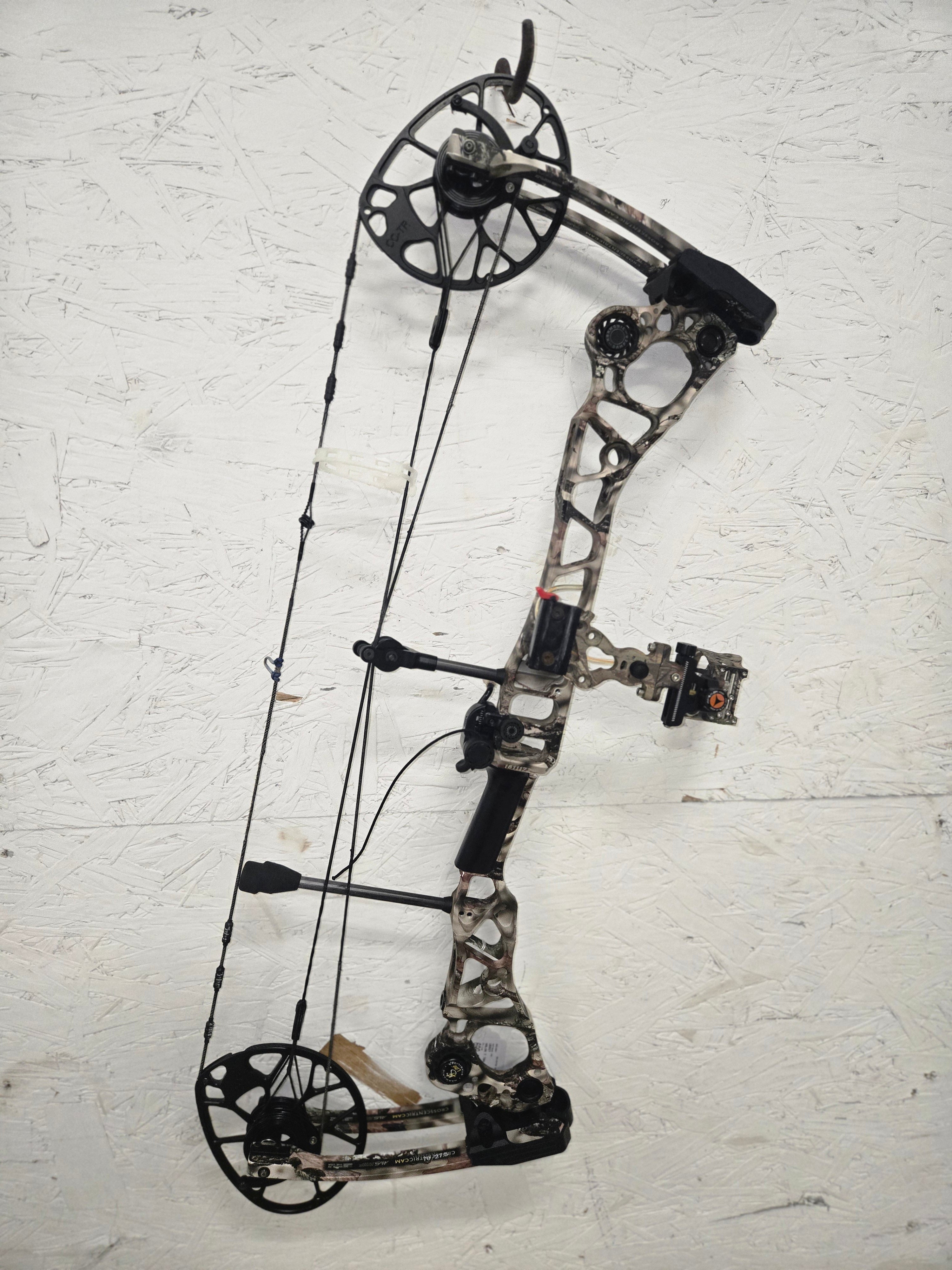 Used Mathews Halon 7 70#