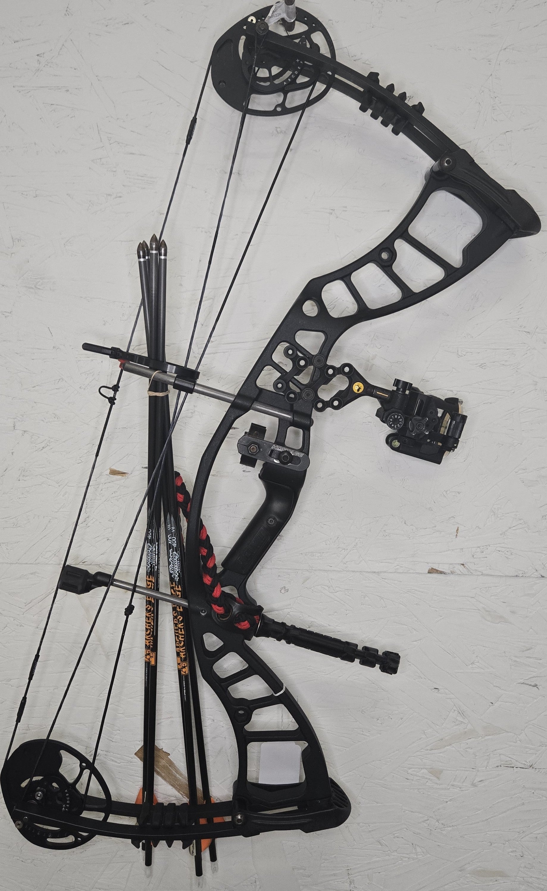 Used Hoyt Powermax 50#